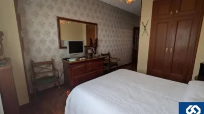 Apartment on Menéndez Pelayo Street photo 38