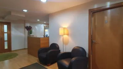 Oficina en alquiler en Campus Sur-Santa Marta - Más