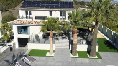 Villa in L'Alfàs del Pi photo 2