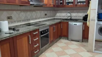 Apartment in Alipark photo 7