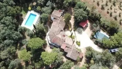 Chalet in Urbanizations photo 2