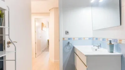 Flat on Calle Donantes De Sangre photo 37