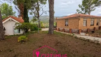 Chalet in Macastre photo 7