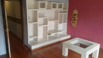 Piso en alquiler en Calle de la Independencia, Centro (Oviedo) de 2.000 €<span>/mes</span>