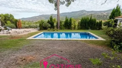 Chalet in Macastre photo 2
