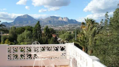Chalet in L'Alfàs del Pi photo 5