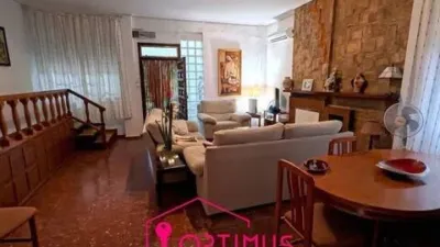 Chalet in Macastre photo 9