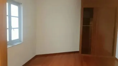 Piso en alquiler en Calle de la Independencia, Centro (Oviedo) de 2.000 €<span>/mes</span>