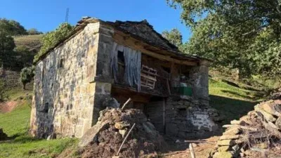 Casa rústica en Santa María de Cayón photo 36