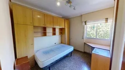 Piso en Hospital-Parque Sur photo 16