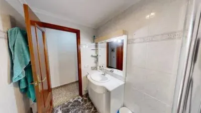 Piso en Hospital-Parque Sur photo 27
