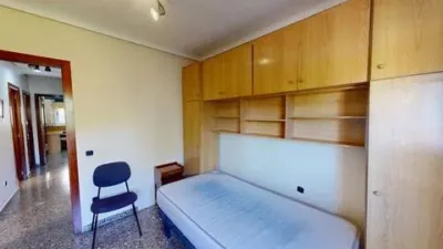 Piso en Hospital-Parque Sur photo 18