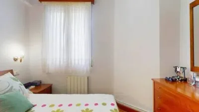 Apartment in Uribarri photo 6