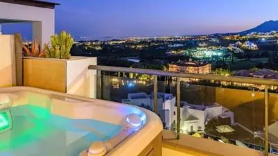 Penthouse on Calle García Lorca photo 30