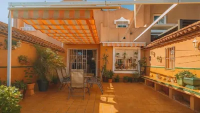Chalet on Avenida de las Golondrinas photo 18