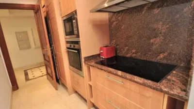 Penthouse on N-A Street, -1 photo 6