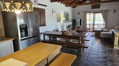 Chalet in Monda photo 8