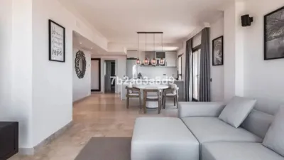 Penthouse on Carretera A Benahavis photo 13