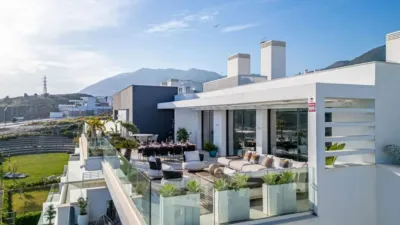 Penthouse on Doctor García Verdugo Street photo 3
