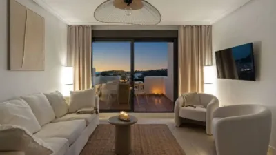 Penthouse on Avenida La Resina photo 6