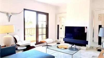 Apartment on Campo de Luna Street photo 2