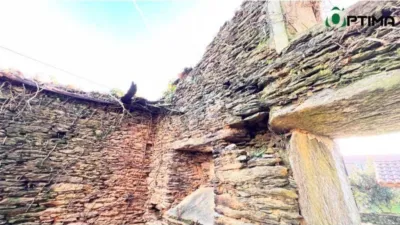 Casa – Arzúa, O Laverco, O Río Vello - Més