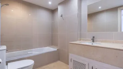 Penthouse on Calle de la Rosa photo 12
