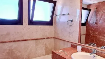 Apartment on Campo de Luna Street photo 10