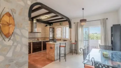 Chalet on Avenida de Benamara photo 5