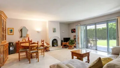 Apartment on Avenida del Coral photo 4