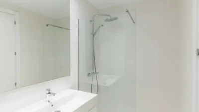 Penthouse on N-A Street, -1 photo 9