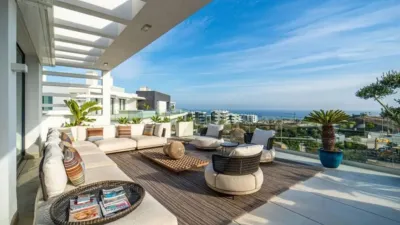 Penthouse on Doctor García Verdugo Street photo 4