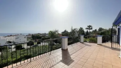 Chalet on Avenida del Carmen photo 34