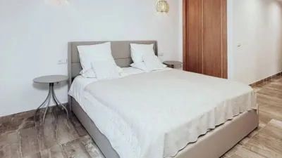 Apartment on N-A Street, -1 photo 28
