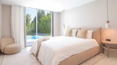 Chalet on Calle Villa Borghese, 1 photo 12