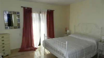 Semi-detached House in Barrio San Roque photo 7