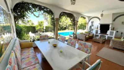 Chalet on Avenida de Benamara photo 8