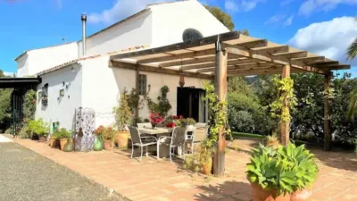Chalet on Avenida Parque Selwo photo 26