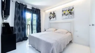 Duplex penthouse on N-A Street, -1 photo 9