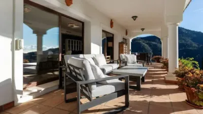 Chalet en Urbanización Montemayor Alto photo 23