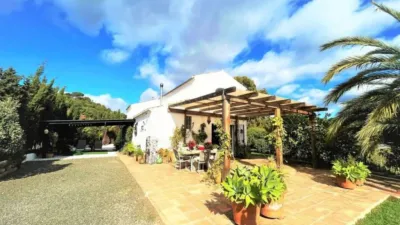 Chalet on Avenida Parque Selwo photo 20
