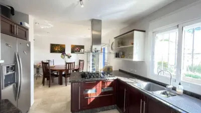 Chalet on Avenida del Carmen photo 15