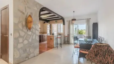 Chalet on Avenida de Benamara photo 6