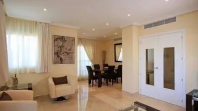 Penthouse on Calle Villa Borghese, 1 photo 3