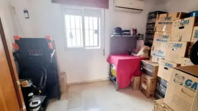 Apartment on N-A Street, -1 photo 15