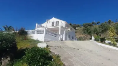 Chalet in Coín photo 2