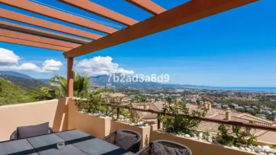 Penthouse on Carretera A Benahavis photo 4