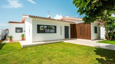Chalet on Dunas de Casasola Street photo 32