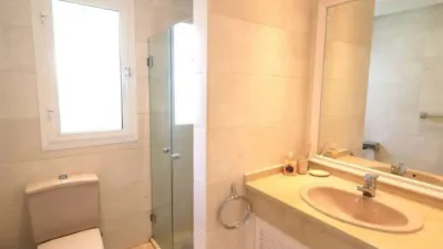 Apartment on Avenida del Rhin photo 19