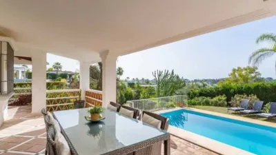 Chalet on Avenida de Benamara photo 3